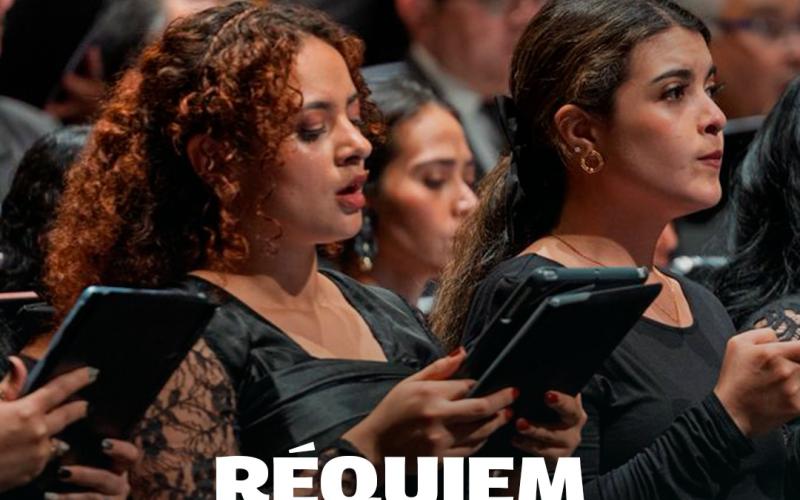 ¡Sala llena y ovaciones de pie!