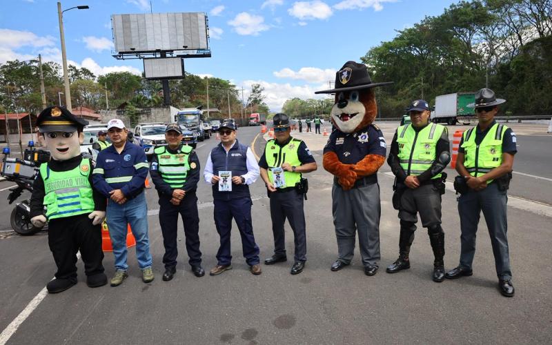 "En Ruta Cuidamos de Ti": un esfuerzo conjunto para la seguridad vial en Semana Santa
