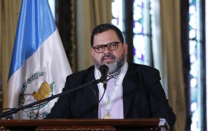 Fallece el escritor guatemalteco Francisco Alejandro Méndez