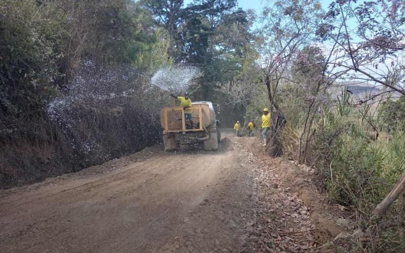 Mejoras en camino de Zacapa facilitan el acceso hacia Tajaral