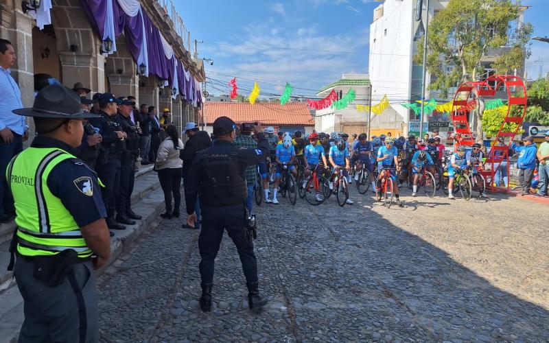 PROVIAL protege a ciclistas y espectadores en la 15ª Vuelta al Altiplano de San Marcos 2026