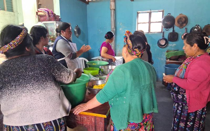 Promueven el uso de alimentos fortificados en recetas tradicionales