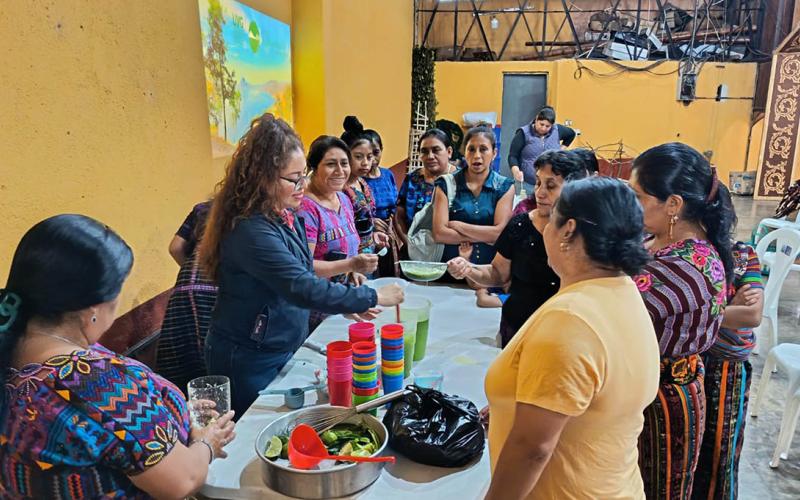 Integrantes de los CADER capacitados en calidad de agua y nutrición comunitaria