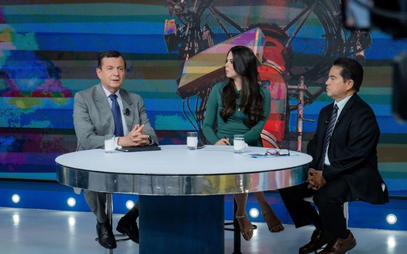 SIT impulsa diálogo para fortalecer la conectividad en Guatemala