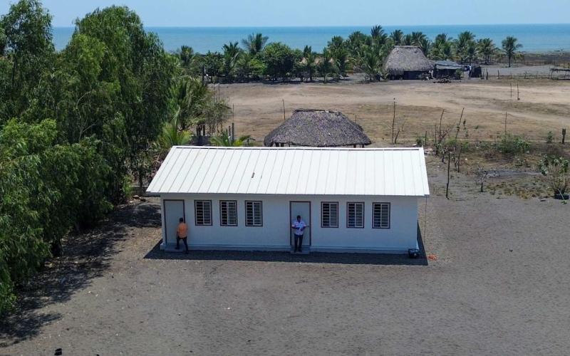 Estudiantes de Puntarenas cuentan con nuevo módulo educativo