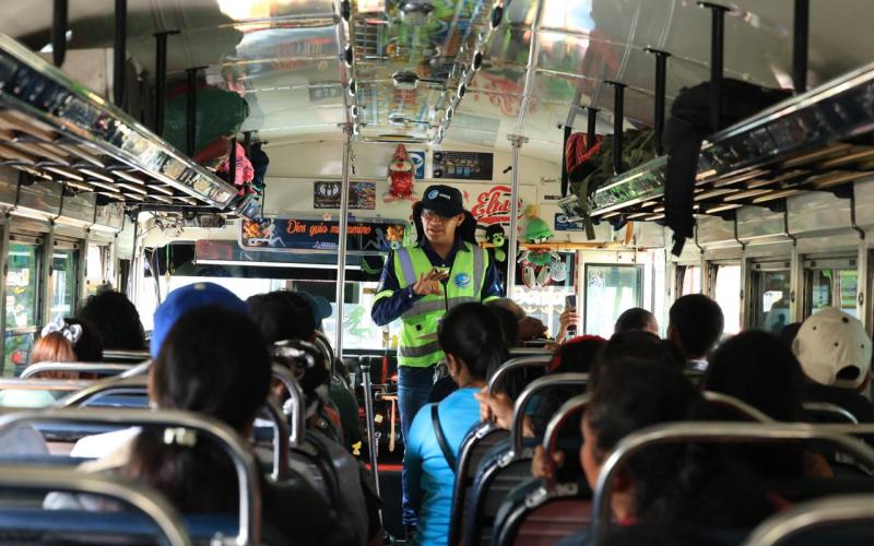 Usuarios ganan en seguridad con nuevas disposiciones para buses extraurbanos