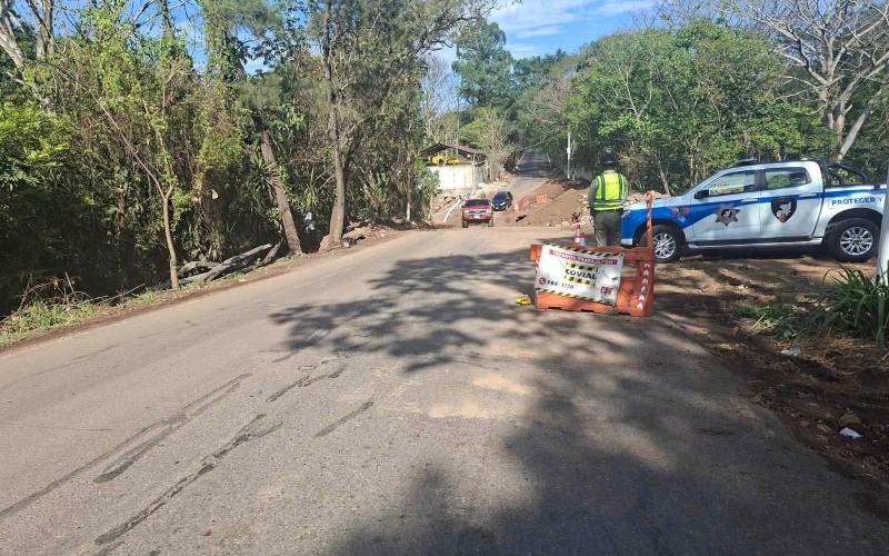 Regulan el paso vehicular en Cuilapa para proteger a usuarios