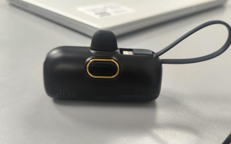 Conoce las nuevas reglas para el transporte de power banks en vuelos