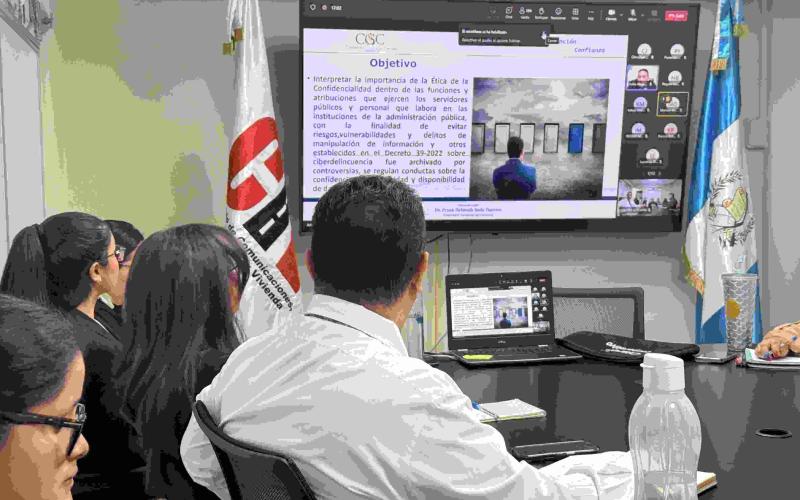 UDEVIPO FORTALECE LA ÉTICA INSTITUCIONAL CON JORNADA DE CAPACITACIÓN IMPARTIDA POR LA CONTRALORÍA GENERAL DE CUENTAS