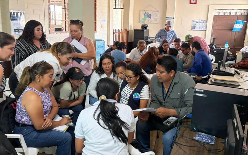 Suchitepéquez impulsa plataforma tecnológica para proteger la agricultura familiar