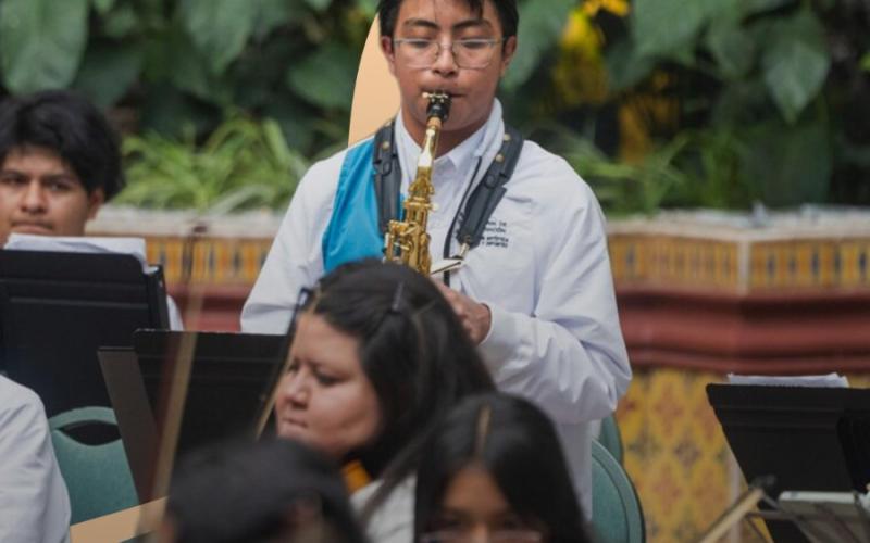 Academias Comunitarias de Arte