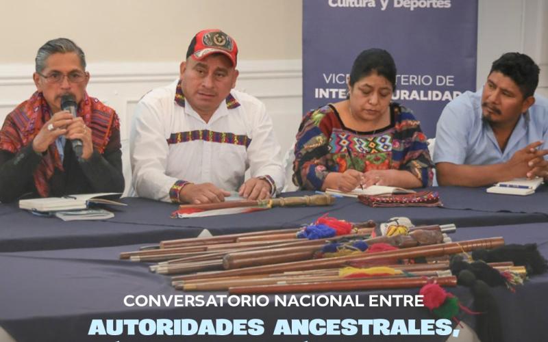 El ministro Luis Méndez Salinas lideró el Conversatorio Nacional