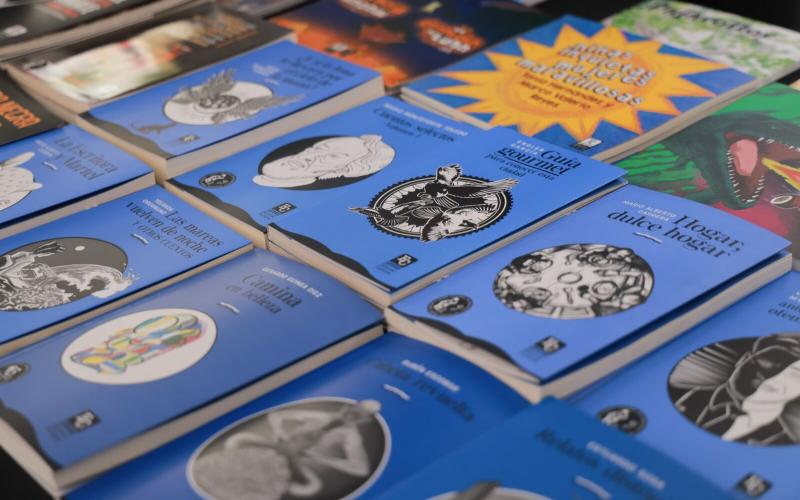 Ministro de Cultura y Deportes participa en la Feria del Libro del Centro Cultural de España