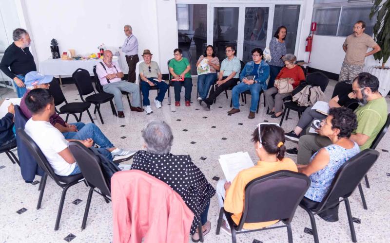 Círculo de Lectores fortalece el análisis literario en la Biblioteca Nacional de Guatemala