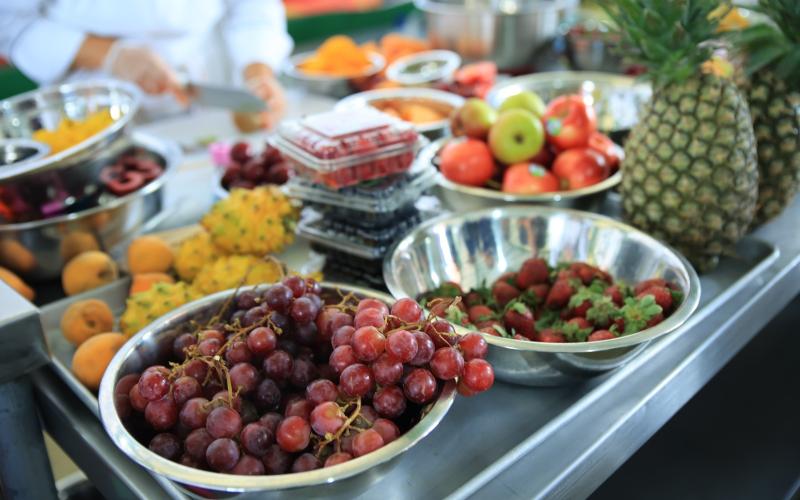 Impulsan consumo de frutas para mejorar la nutrición y apoyar a productores locales