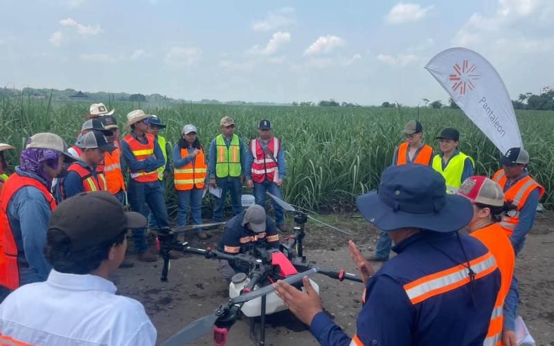 Promueven el uso de tecnología y sostenibilidad agrícola en gira de estudios