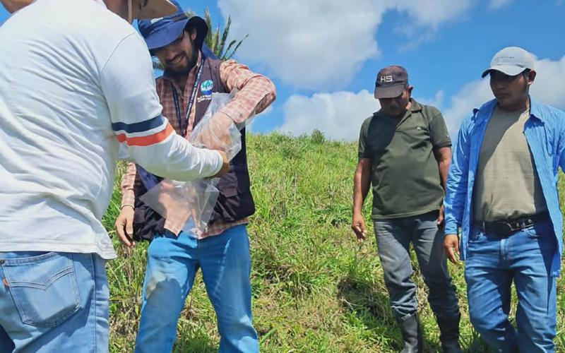 Analizan terrenos para mejorar cultivos en la Zona de Adyacencia