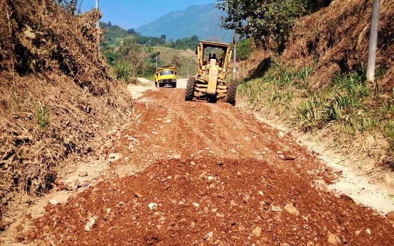 Remoción de derrumbes avanza en un 95% en Lanquín-Cahabón