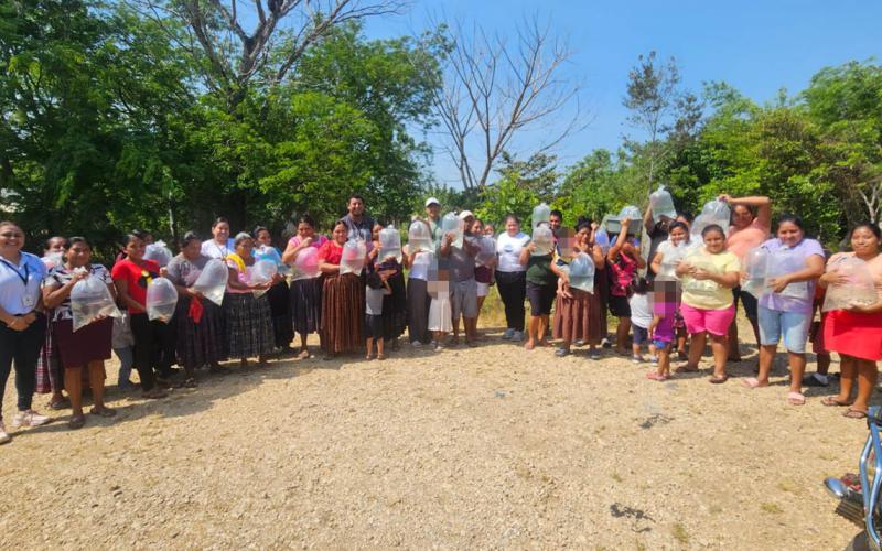 Fortalecen la producción de tilapia en comunidades rurales de Petén