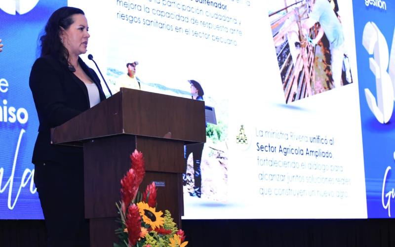 Ministra Rivera rinde cuentas de su primer año de gestión