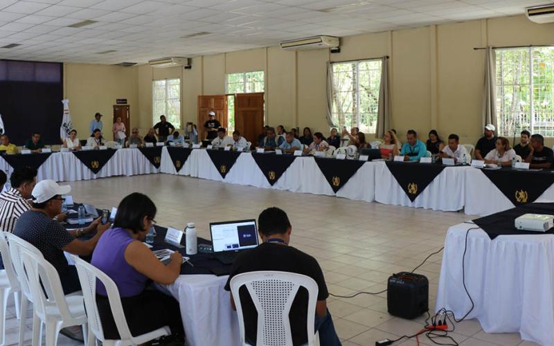 Presentan proyectos para fortalecer el sector agropecuario en Petén 