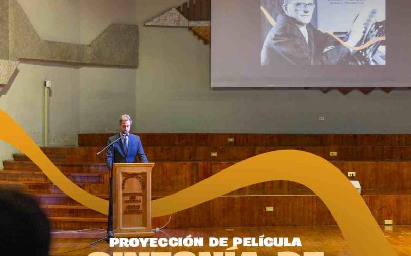 Proyección de la película “Sinfonía de Leningrado”