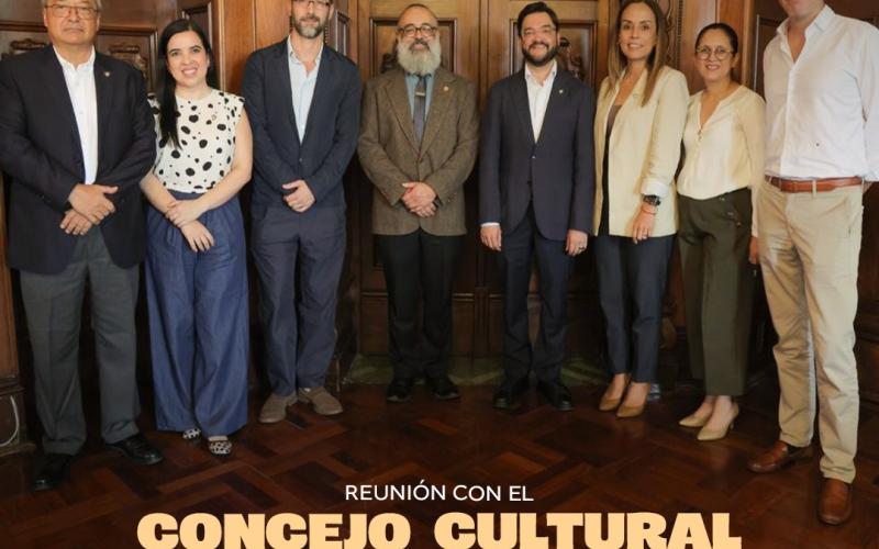 Reunión con el Concejo Cultural de la Municipalidad