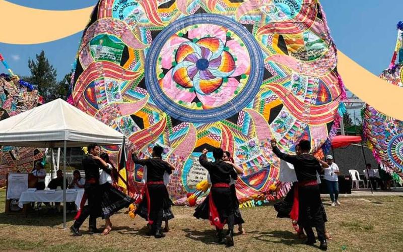Parque de la Paz en Cobán conmemora el Día del Barrilete
