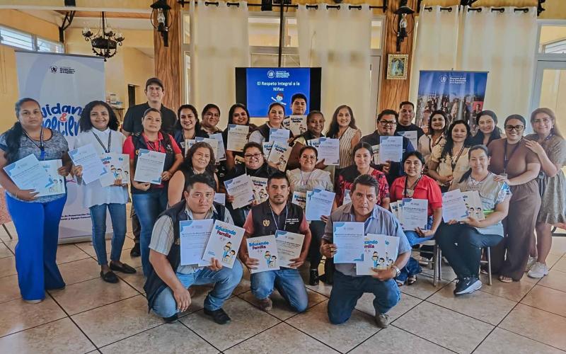 Programa Educando en Familia amplía su alcance con 223 entes replicadores acreditados