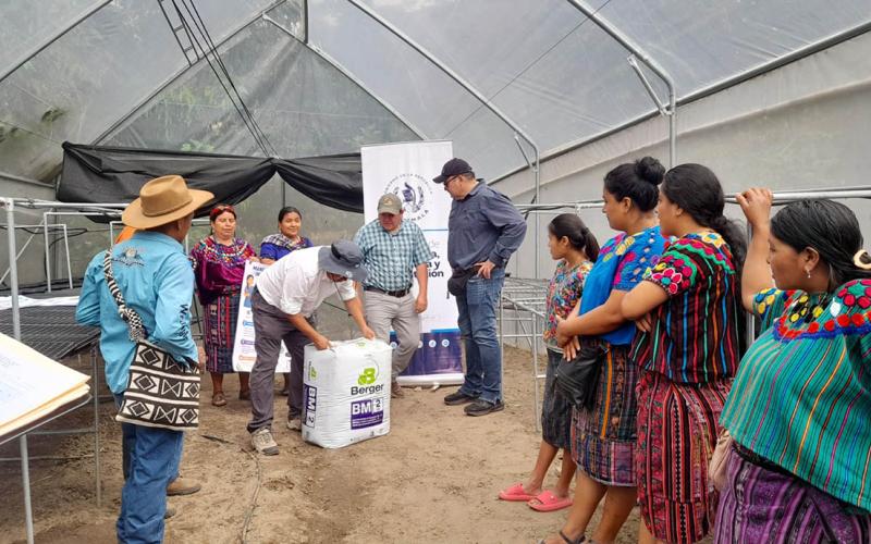 Agricultores de Salamchó fortalecen sus ingresos y generan empleo con proyectos productivos