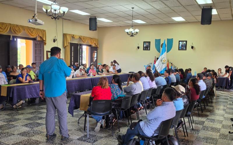 Divulgan Código de Ética institucional en Alta Verapaz
