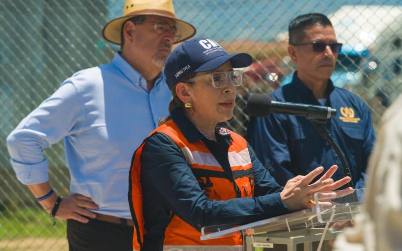 Gobierno presenta proyectos de infraestructura vial y social para fortalecer el desarrollo de Huehuetenango