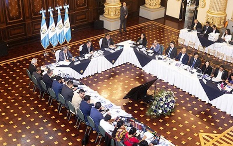 La SCEP valora las recomendaciones técnicas de la misión del FMI