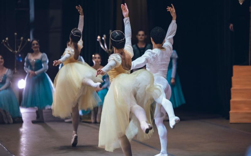 DANZA