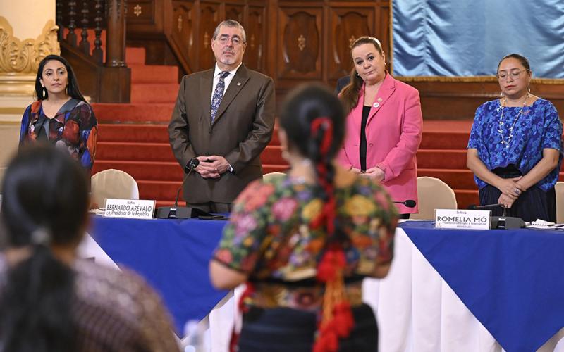 Gobierno y autoridades indígenas abordan el derecho a la educación y la Ley de Aguas en la XVIII Asamblea Nacional de Diálogo