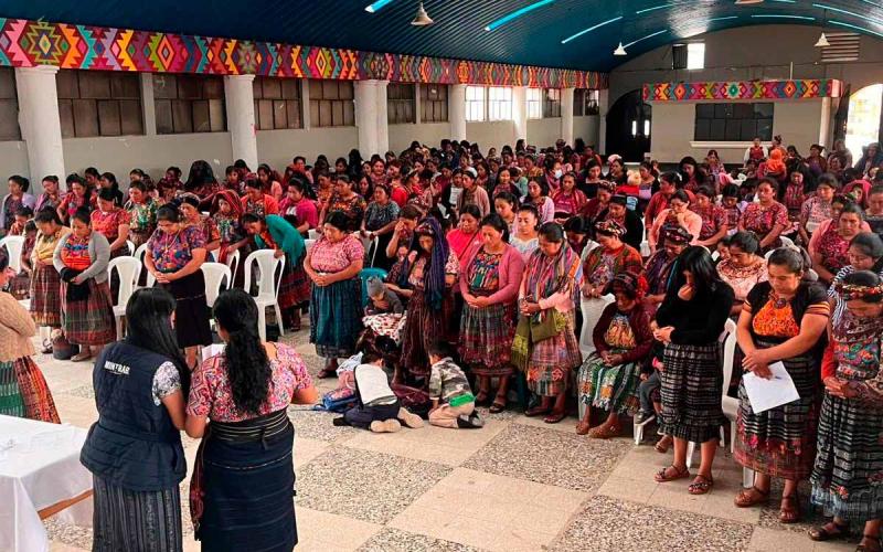 Más de 150 beneficiarias de diversas comunidades participaron en la capacitación “Autonomía y empoderamiento económico de las mujeres guatemaltecas”.