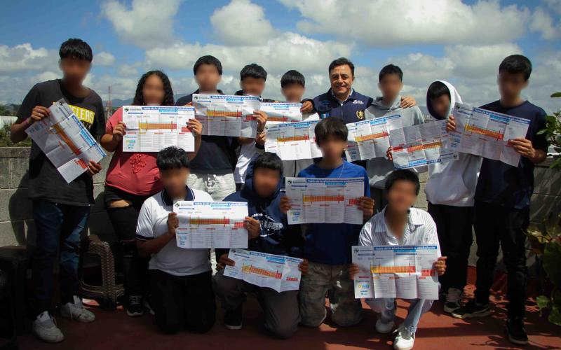Adolescentes de MAIJU reciben primera charla sobre prevención de consumo de drogas