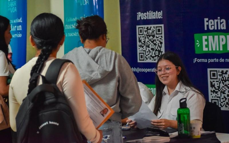 El Ministerio de Trabajo y Previsión Social realizó con éxito la Feria de Empleo en el departamento de Guatemala.