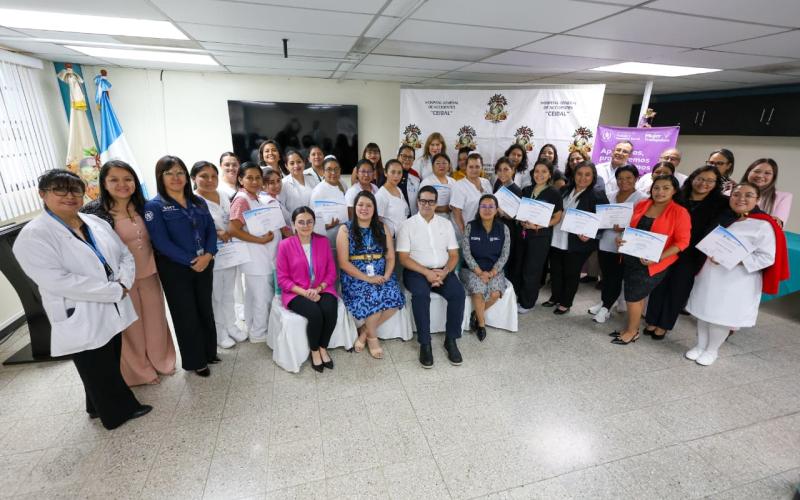 El Hospital General de Accidentes "CEIBAL" del IGSS cumple el Paso 4 de Espacios Amigos de la Lactancia Materna.
