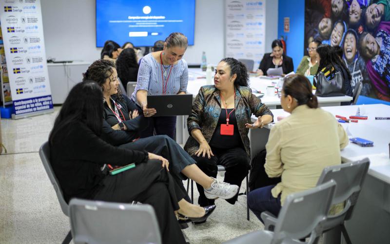 Actualizan guías para fortalecer el acompañamiento a familias de acogimiento temporal