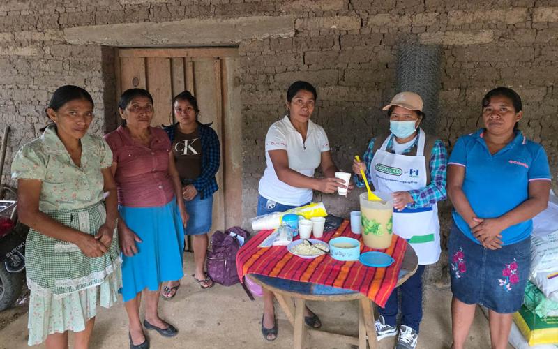 Con refrescos nutritivos fortalecen alimentación infantil en Chiquimula
