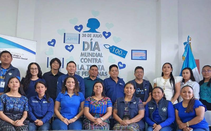 En el marco de la conmemoración del Día Mundial contra la Trata de Personas, desde el Ministerio de Trabajo y Previsión Social (Mintrab) reafirmamos nuestro compromiso en la lucha contra la explotación laboral como una forma de trata de personas.