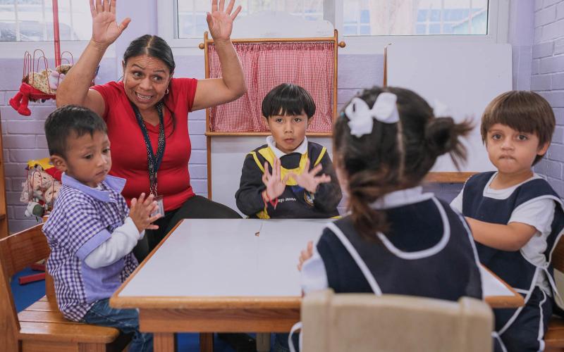 Atención multidisciplinaria favorece a la niñez y adolescencia con discapacidad 
