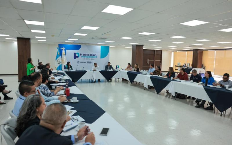 Minfin y Segeplan abren diálogo a propuestas ciudadanas para 2027