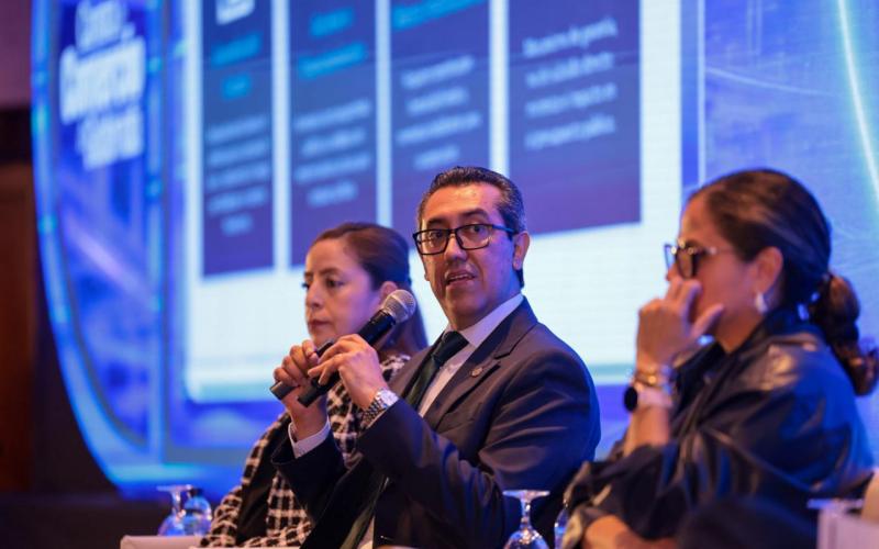 Gobierno impulsa 13 proyectos viales para el área metropolitana
