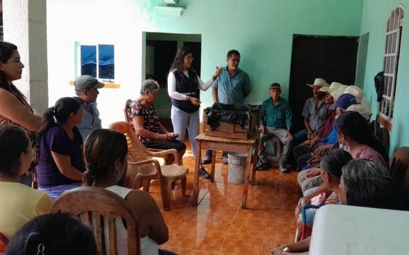 Promueven prácticas agroecológicas para mejorar la fertilidad de suelos en Jutiapa