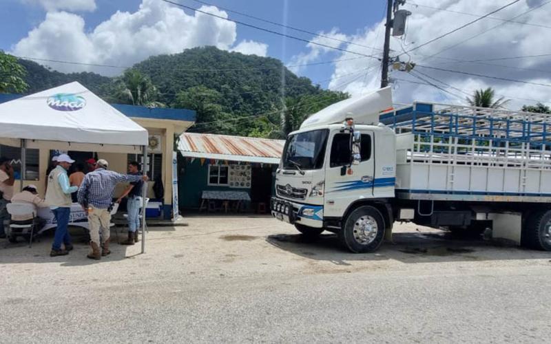 Realizan jornada registro de unidades de transporte pecuario