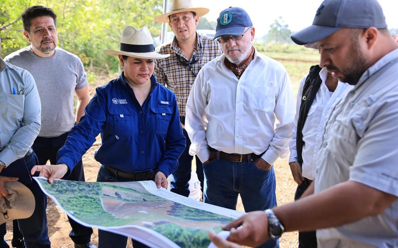 Supervisan avances del sistema Keyline establecido en la ENCA