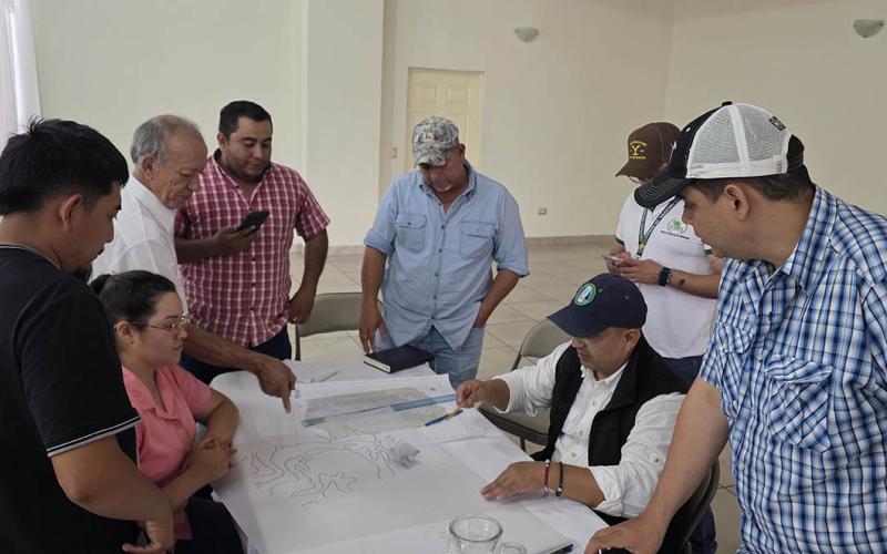 Técnicos llevarán sistema de línea clave a comunidades de Alta y Baja Verapaz