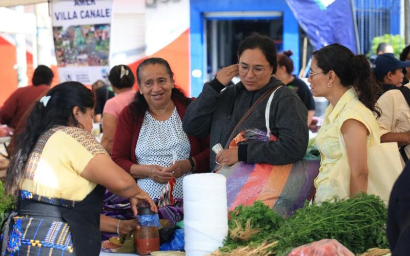 ¡El campo hace una parada en Villa Canales!
